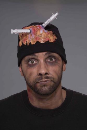 Шапка со шприцами - купить 