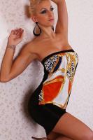 Миниатюрное клубное платье