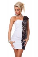 Короткое платье с черным кружевом