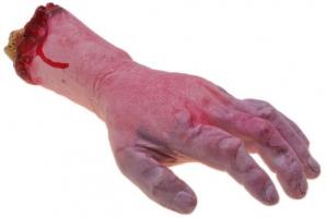 Реалистично оторванная рука