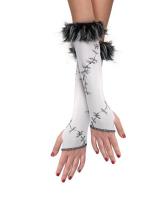 Сшитые детские перчатки